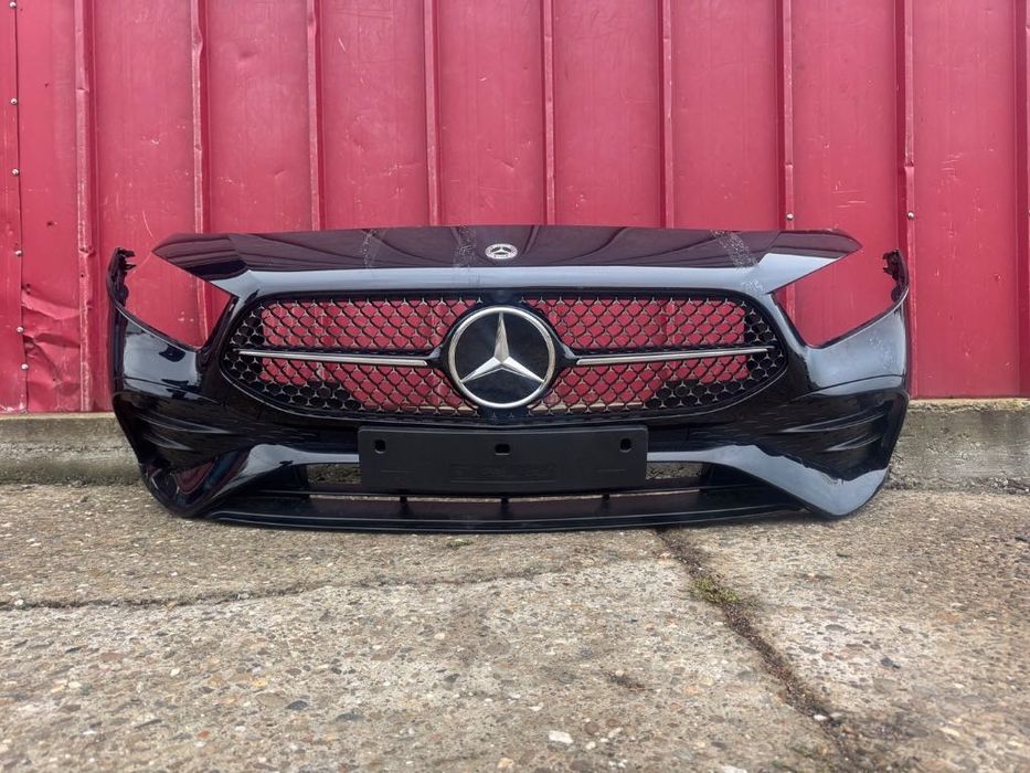 Bara fata Mercedes A-Class AMG W177 Facelift