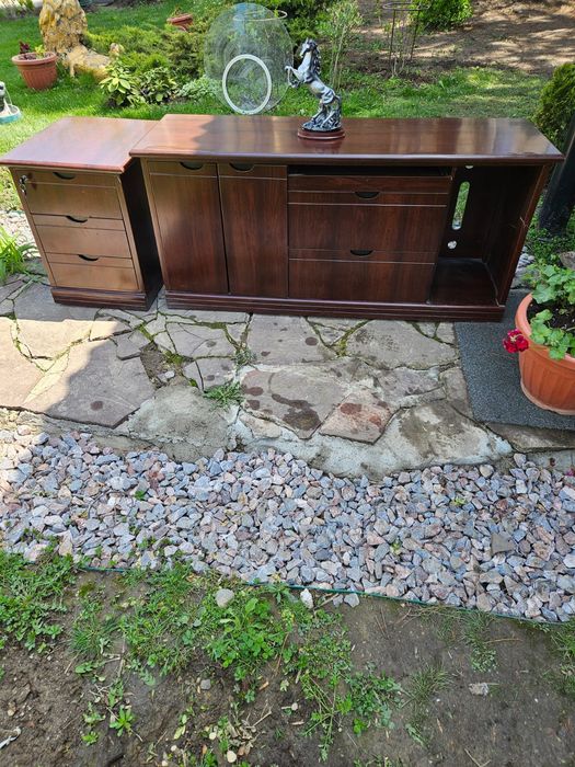 Продаю тумбы и комод