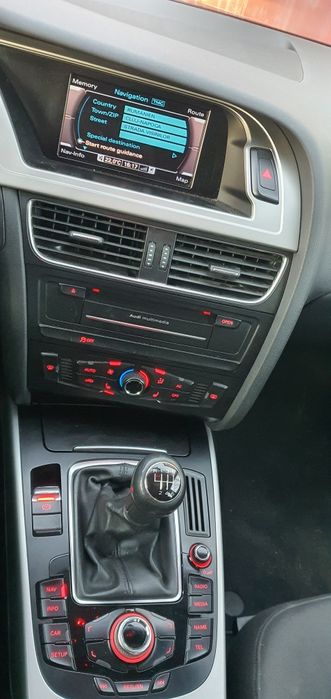 Vand AUDI A4 B8 2.7 TDI V6 Panoramic 2011