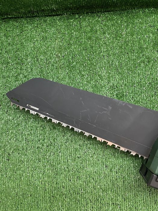 Електрически трион Bosch PZF 1400 AE