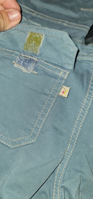 2 perechi unisex de pantaloni Frugi 5-6 ani