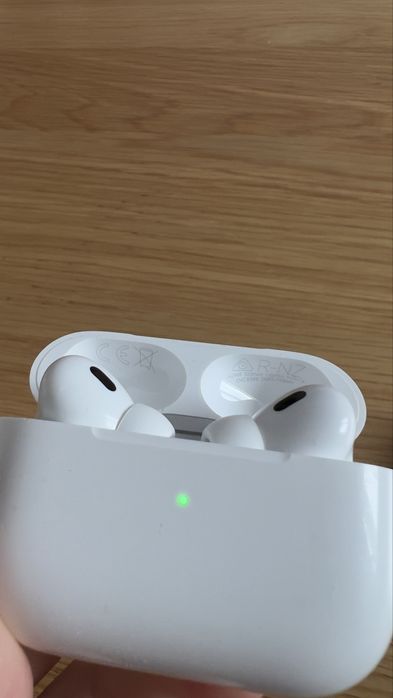 Airpods pro 2 full box in stare perfecta