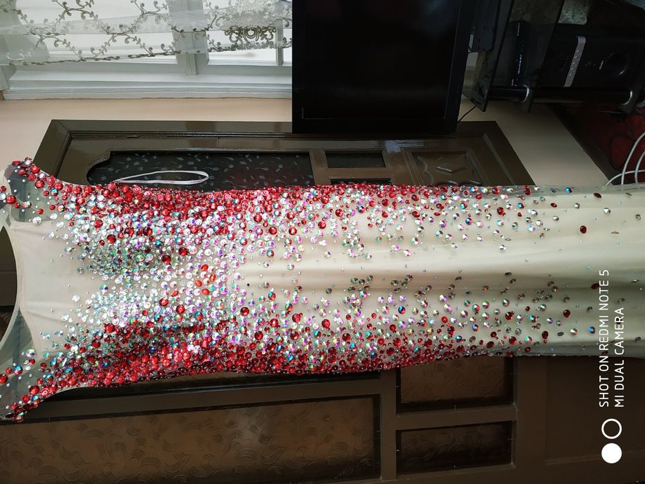 Очень красивая вечерние платья