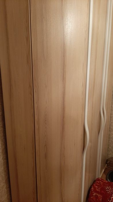 Продам шкаф в отличном состоянии