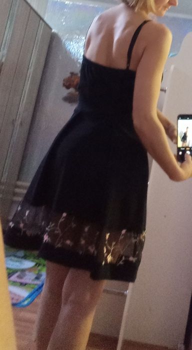 Продам красивые платья