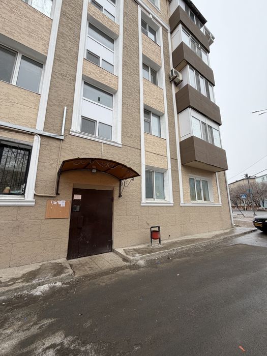 Продается 3 комнатная квартира