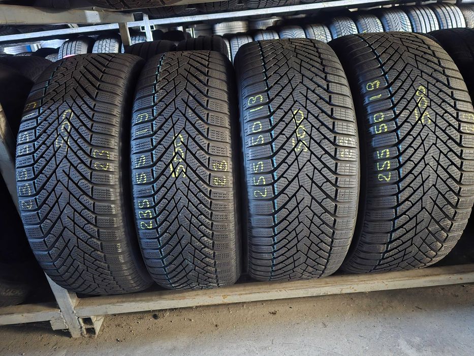 235 55 19 Pirelli Scorpion 2 Winter 255 50 19 set Iarna