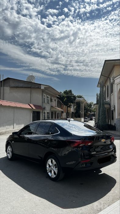 Onix 2023 Premier 2 plus
