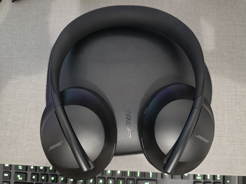 Casti Wireless Bose NC 700 Noise Canceling