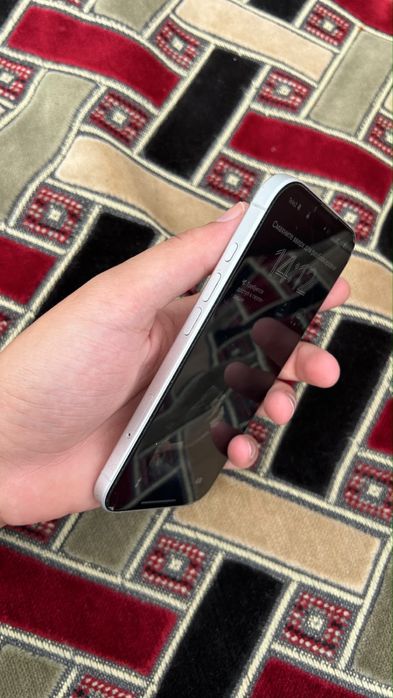 iPhone 16 с гарантией