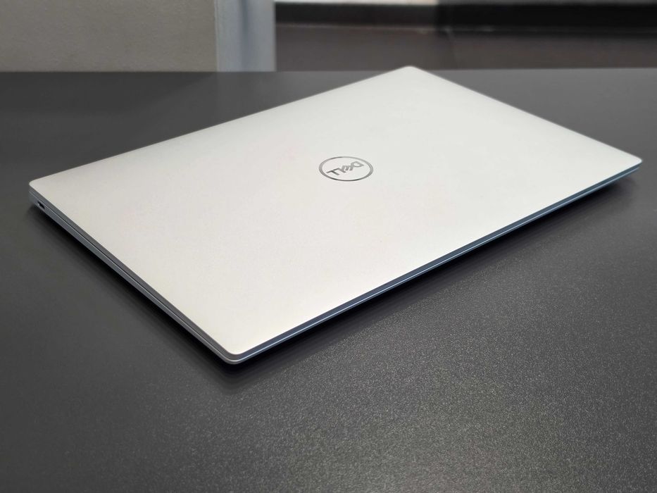 Hope Amanet P7 Laptop DELL XPS 13 9320 Intel Core i7 Gen 13 / Touchscreen