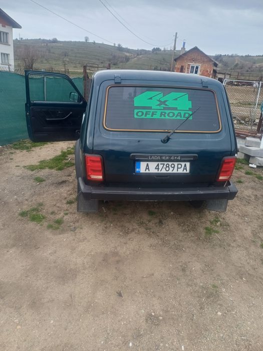 Лада Нива 1.7 ...
