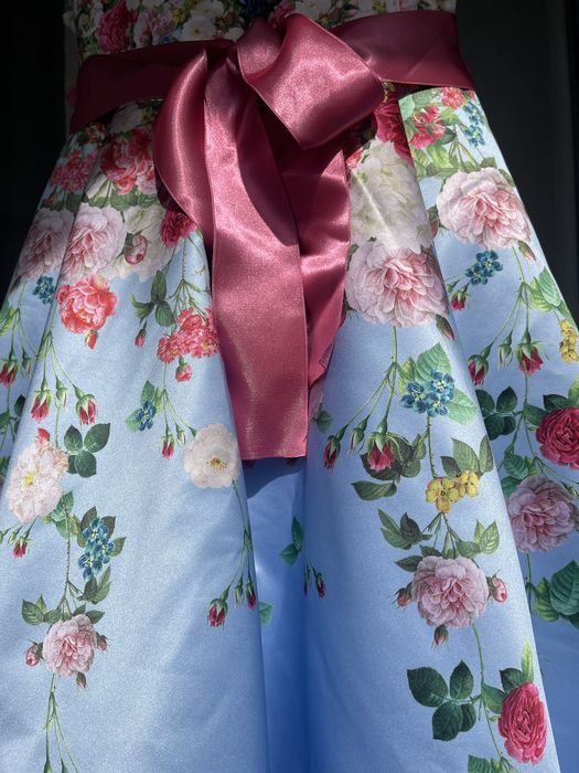 Рокля love made love