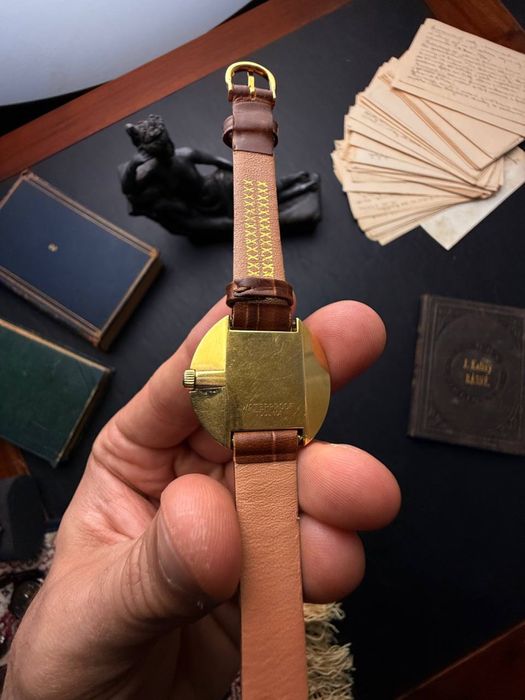 Omega DeVille UFO 1970s