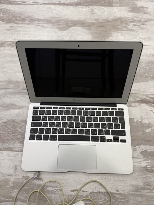 Macbook Air A 1465