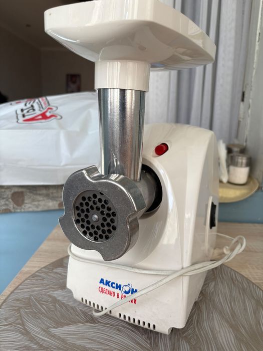 Мясорубка Аксион Россия