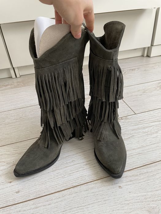 Cizme ciocate din piele intoarsa