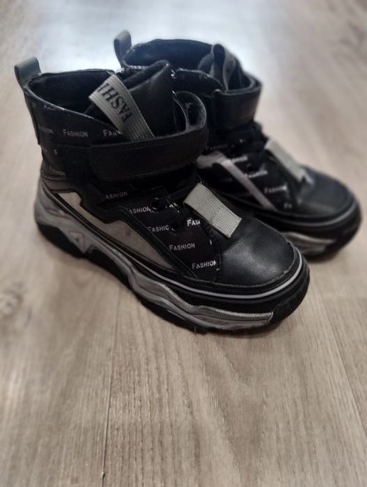 Отдам пакет вещей