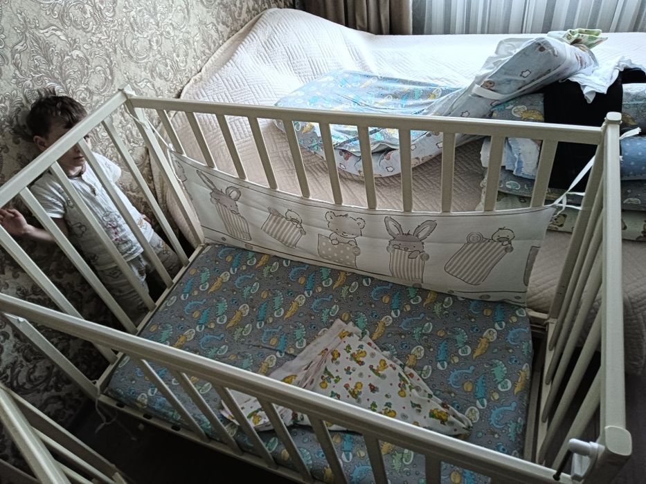 Детские кроватки