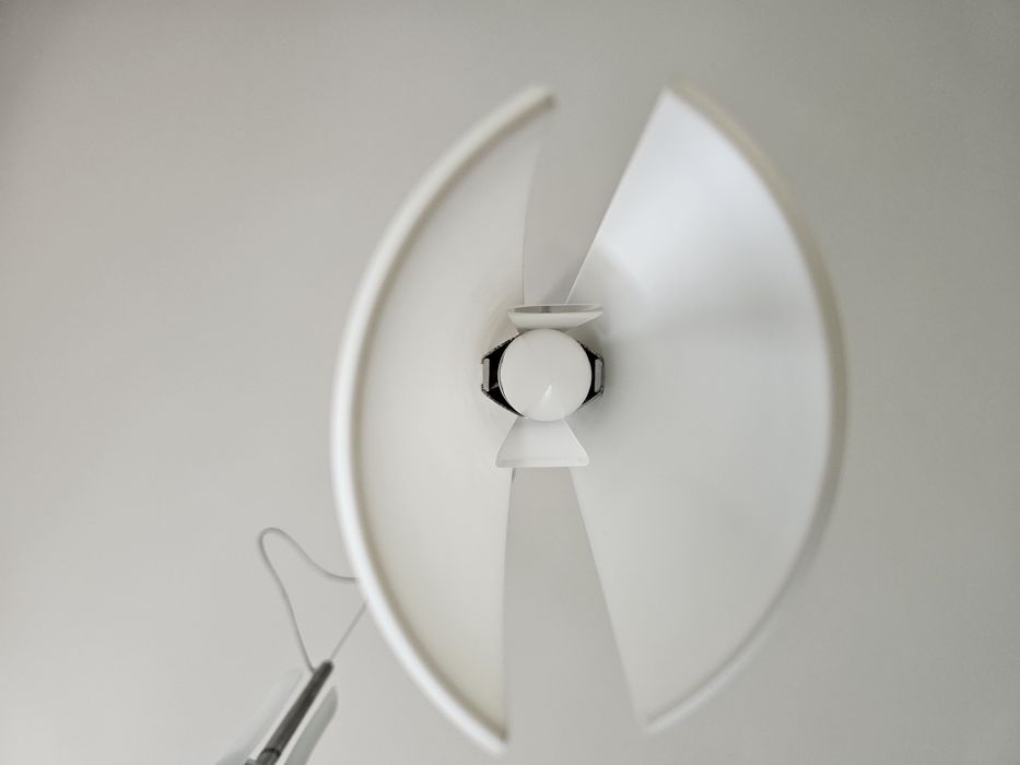 Дизайнерски лампи