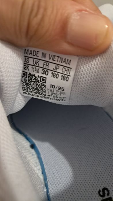 Чисто нови маратонки детски adidas