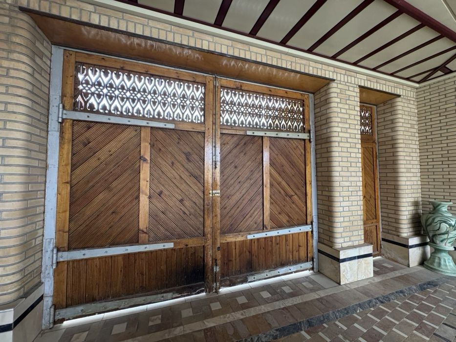 Продаётся ворота, деревянные.