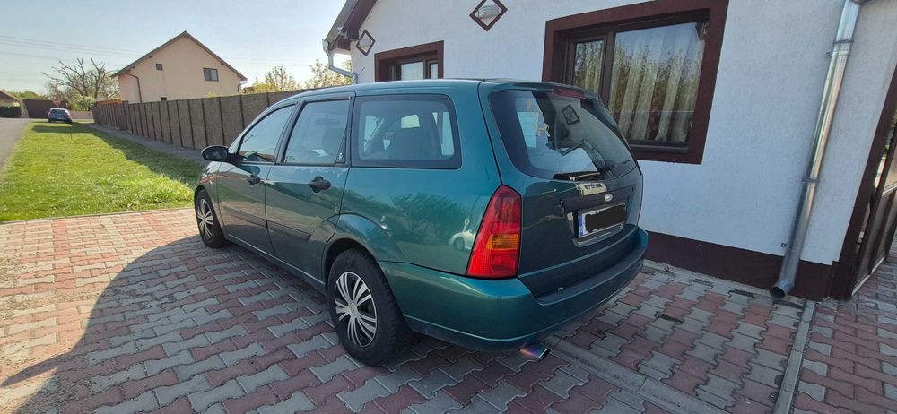 Ford Focus Turnier 2.0 benzina 1999