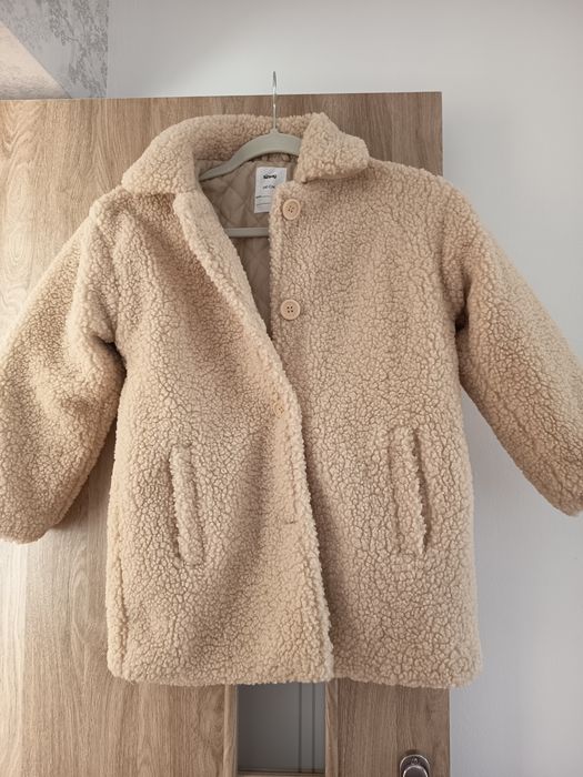 Blanita cocheta ptr.fete