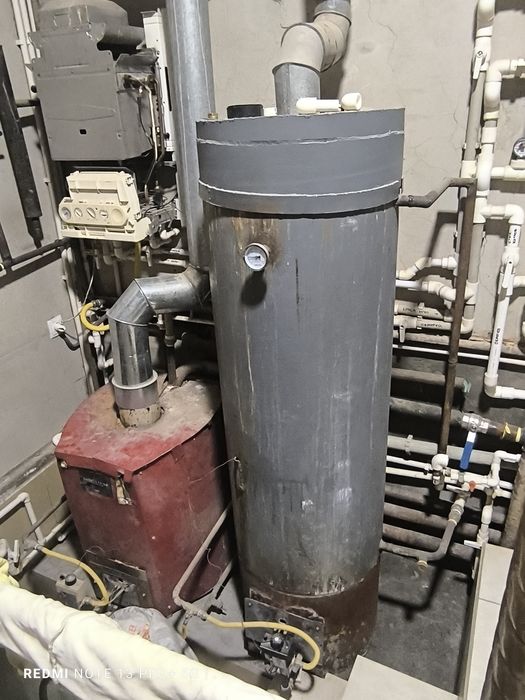 Продается газовый водонагреватель