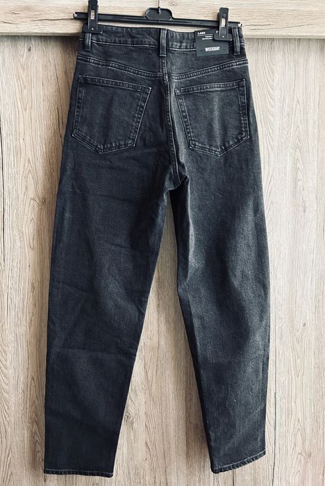 WEEKDAY Нови дамски дънки размер 26/28