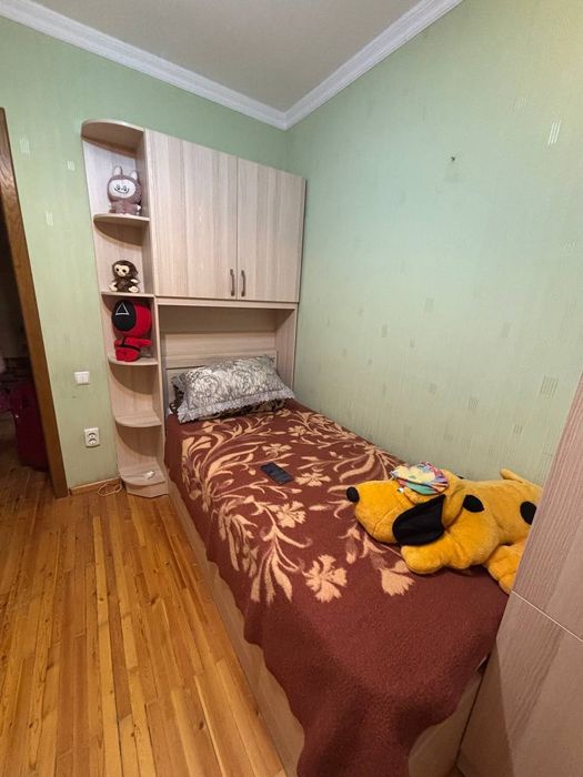 Продаётся мебель детский гарнитуры и хай тек шкаф в хорошем состоянии