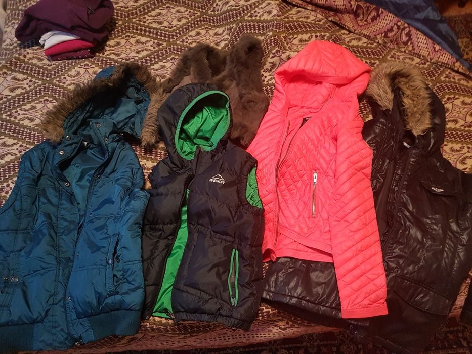 Зиимни якета и грейки/пухенки размер 10 г.