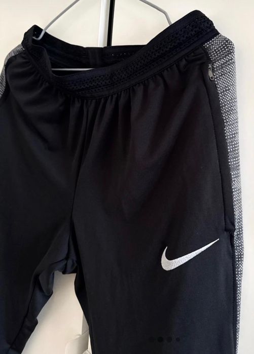 Pantaloni Nike – Negru/Gri – Model Fotbal/Gym