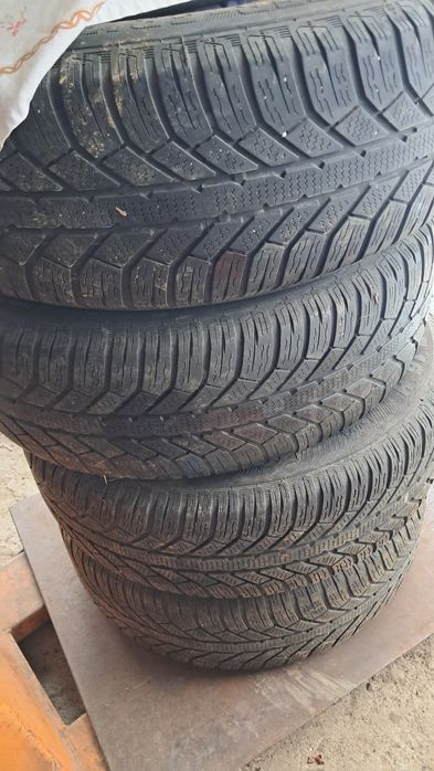 Cauciucuri de iarnă Duster