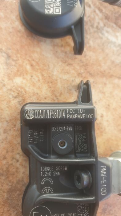 Датчици за налягане в гумите на Тойота