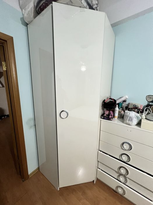 Спальный гарнитур кровать шкаф комод