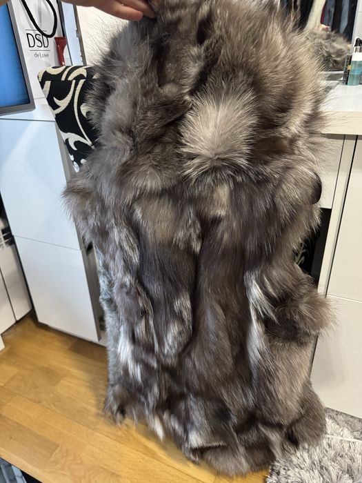 Елек от естествен косъм сребърна лисица