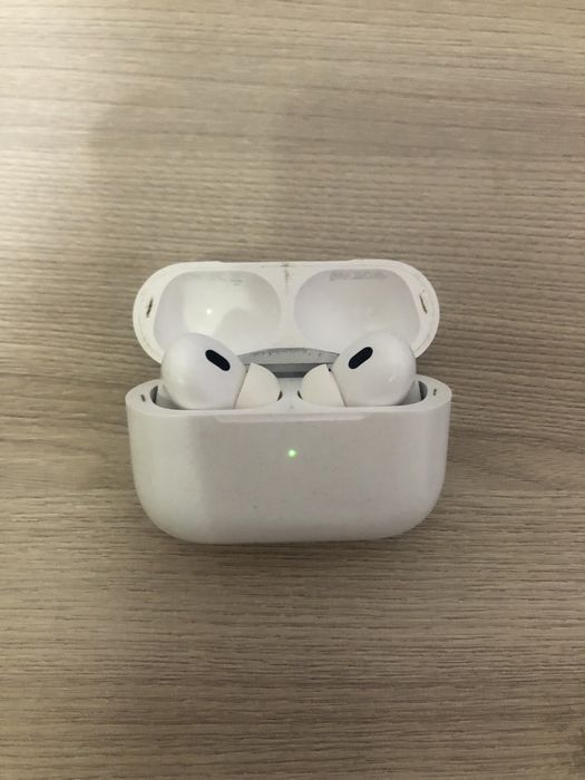 Airpods Pro 2.