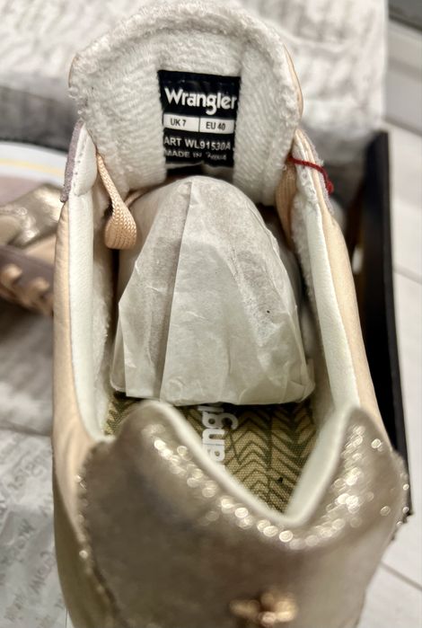 Дамски сникърси Wrangler Jungle Pink 40