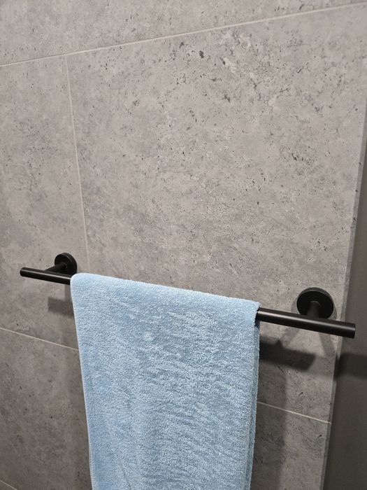 Поставка за хавлии Wenko - неръждаема