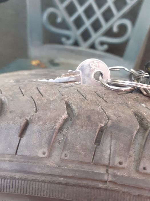 Бусова гума с джанта 205/65/R16С