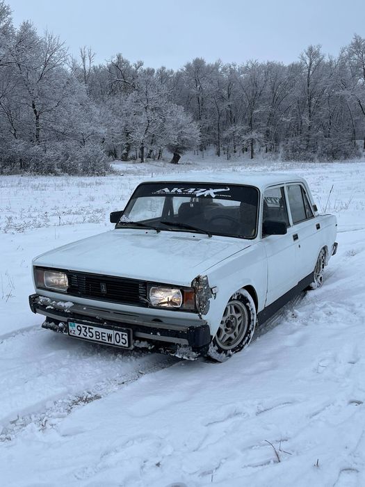 ваз 2105 лада жигули