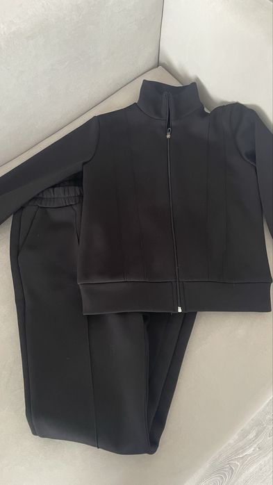 Спортивный костюм