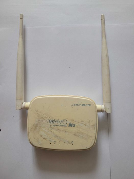 Модем ҳәм WiFi роутер сатылады. Ислеп турыпты.