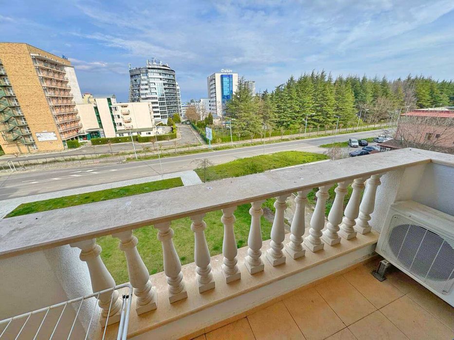Продава се Двустаен апартамент в к.к. Слънчев бряг - 58 кв.м за 1319 €/кв.м - Снимка #1