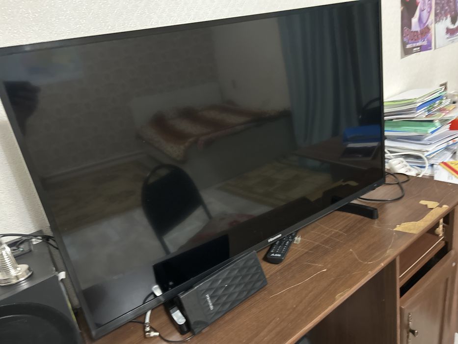 Продам телевизор hisense