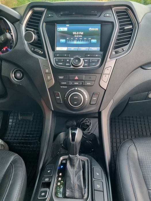 Hyundai Santa Fe 2015