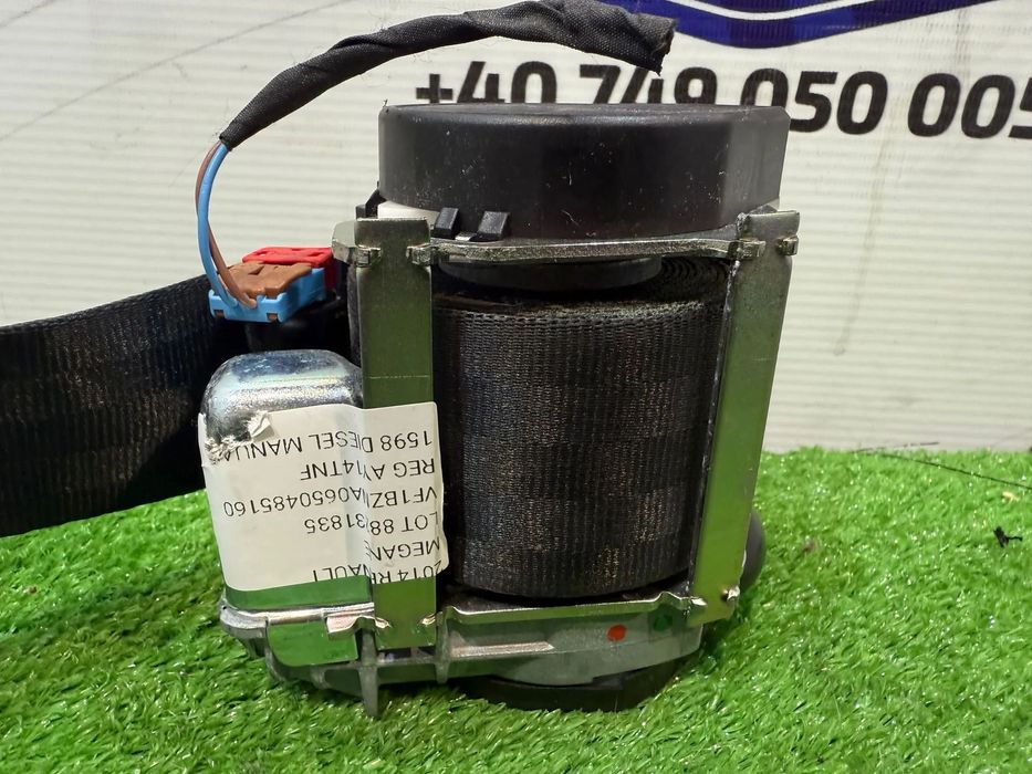 CENTURA SIGURANTA FATA STANGA RENAULT MEGANE III B95 1.6 DIESEL 2014 COD OEM 868850008R 2008-2016