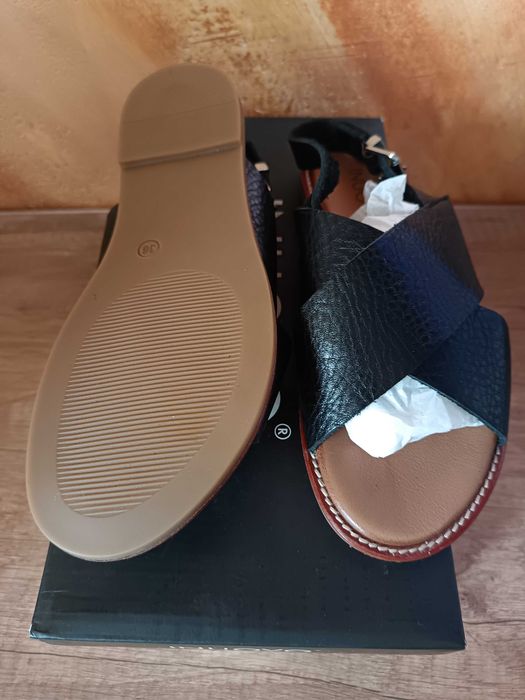 Дамски сандали Inuovo, размер 36