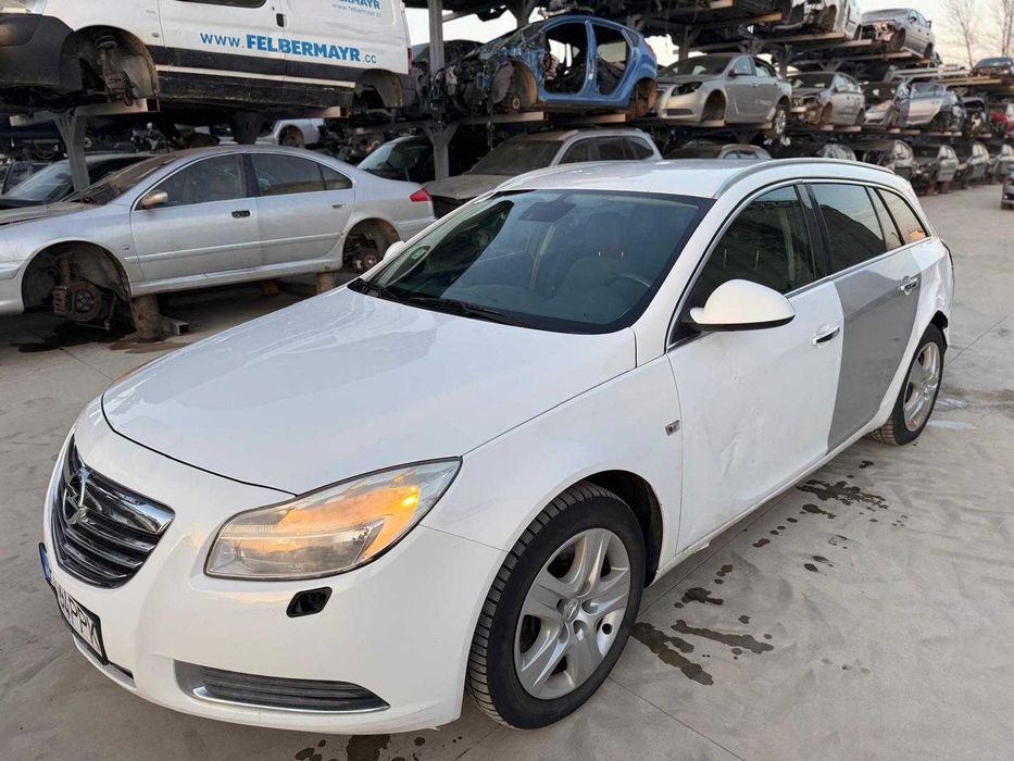 Opel Insignia 2.0 euro5 2012 avariat lovit avariate
